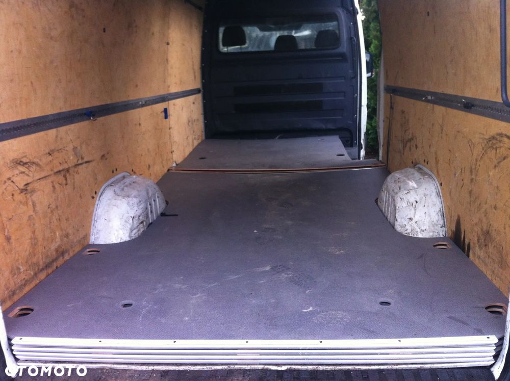 MERCEDES SPRINTER W907 , W906 podłoga