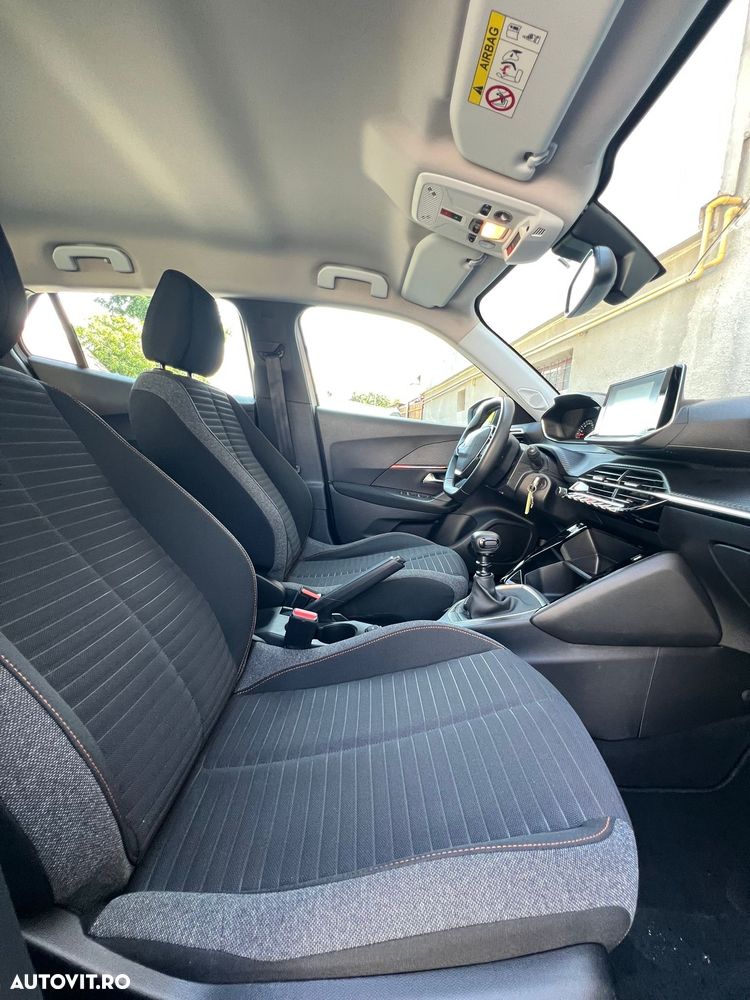 Peugeot 2008 - 5