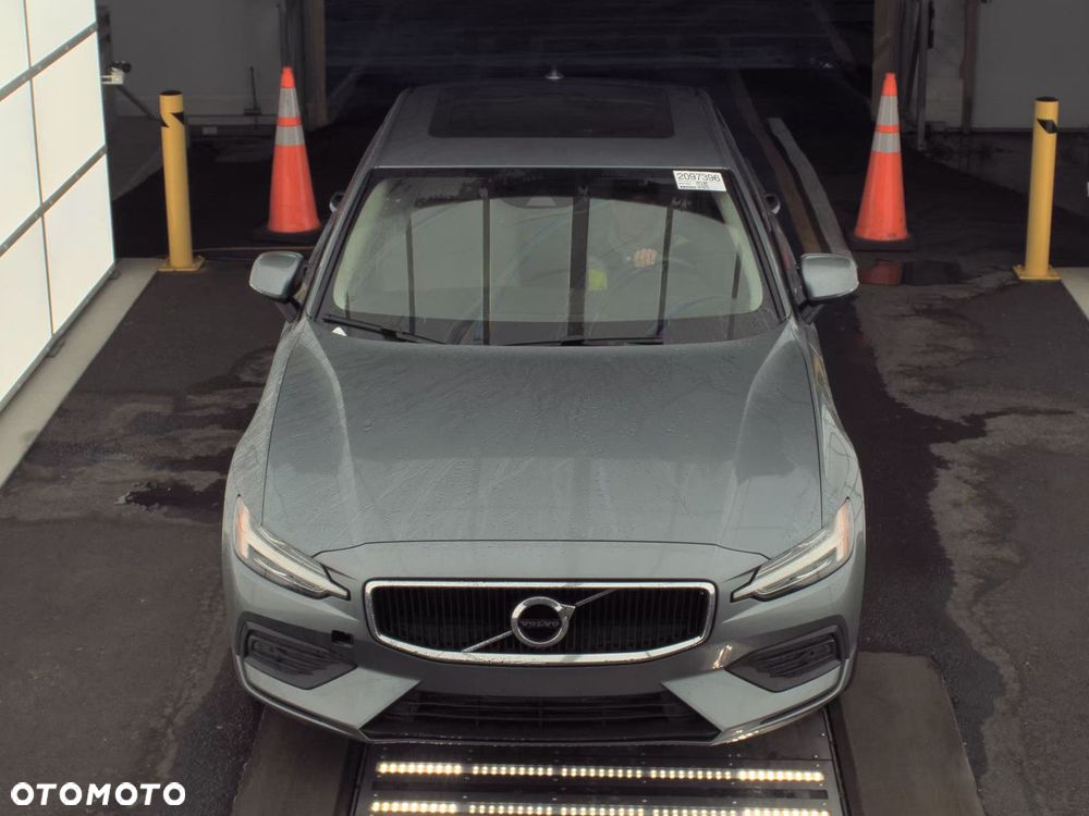 Volvo S60 T5 AWD Momentum Pro - 2