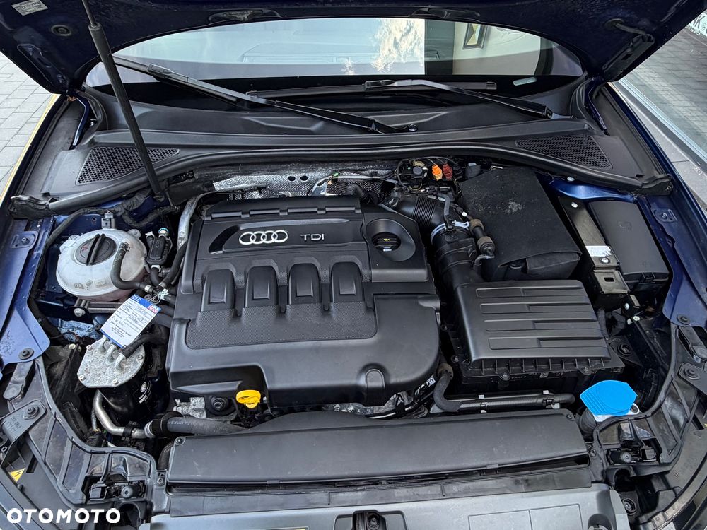 Audi A3 Sportback 2.0 TDI (clean diesel) S line Sportpaket - 18