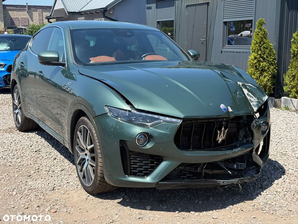 Maserati Levante S Q4 - 4