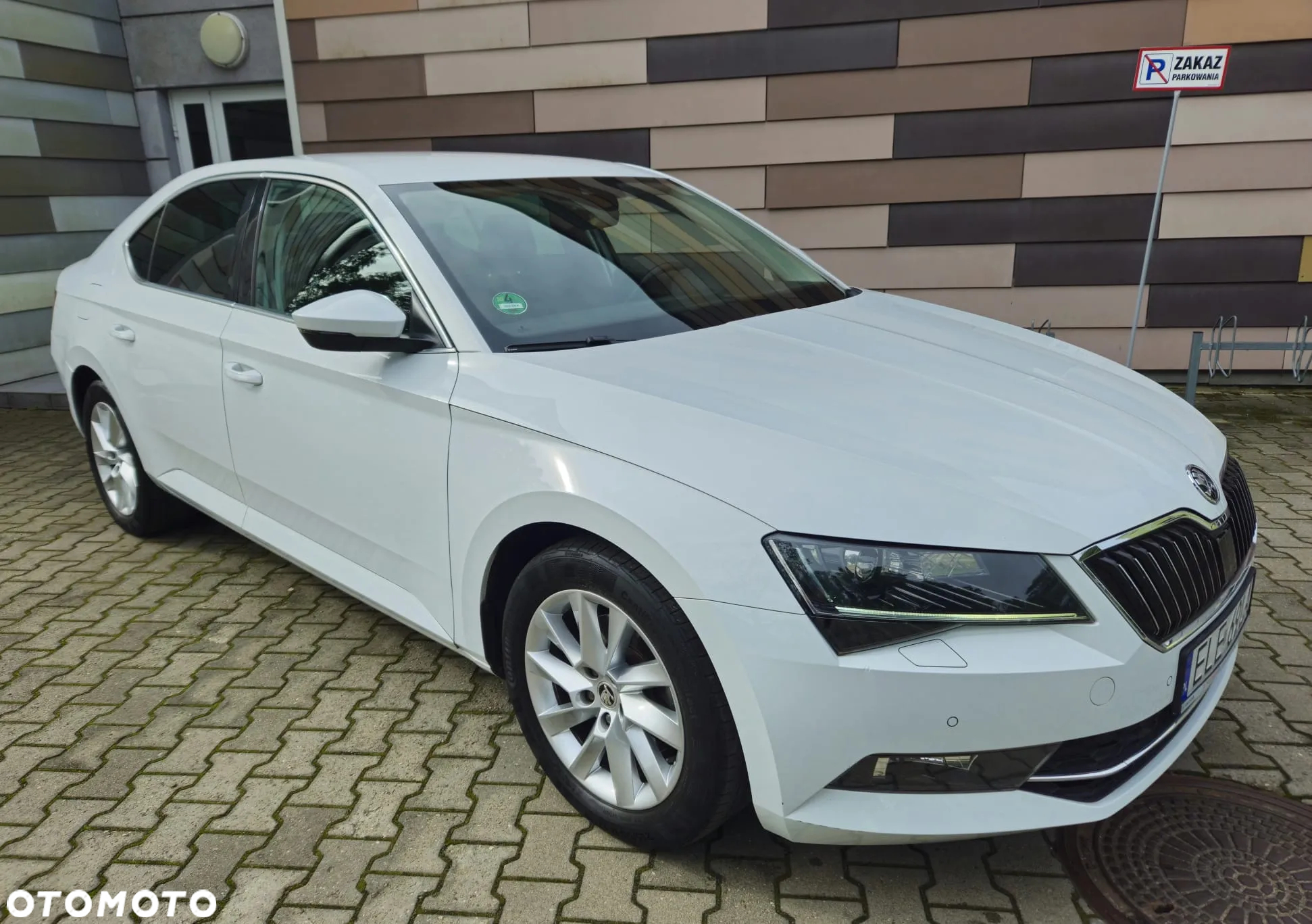 Skoda Superb 2.0 TDI 4x4 Style DSG - 5