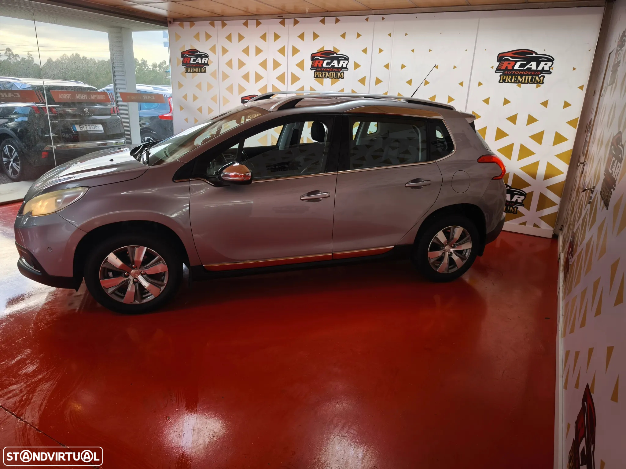 Peugeot 2008 1.6 e-HDi Active - 4