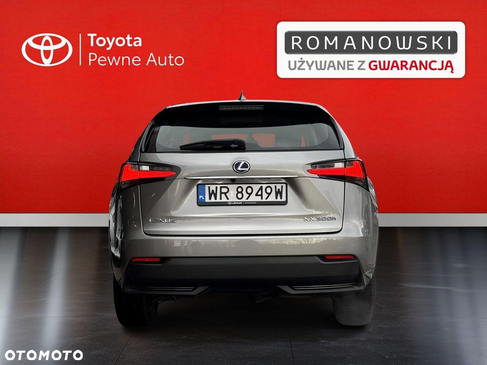 Lexus NX 300h Elite 2WD - 7