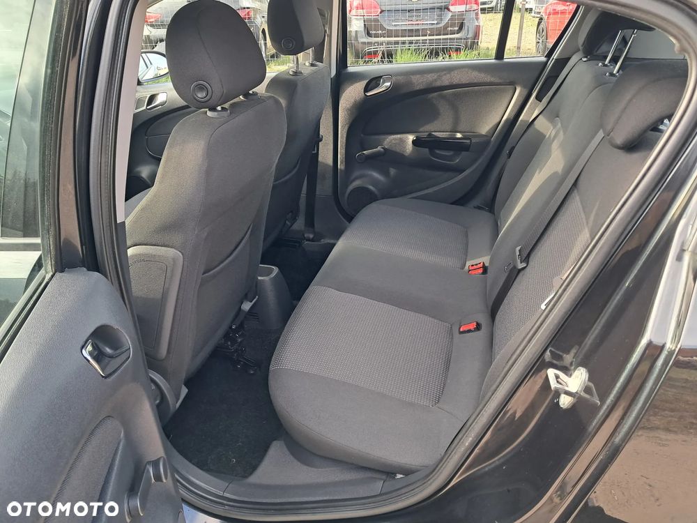 Opel Corsa 1.2 16V Cosmo - 18