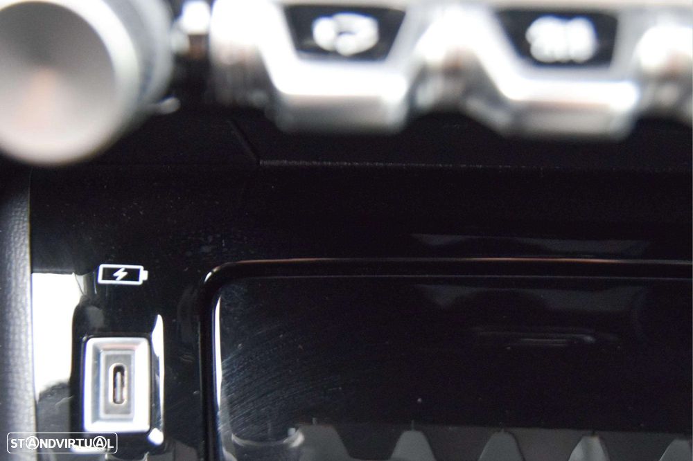 Peugeot 208 1.2 Hybrid Allure e-DCS6 - 30