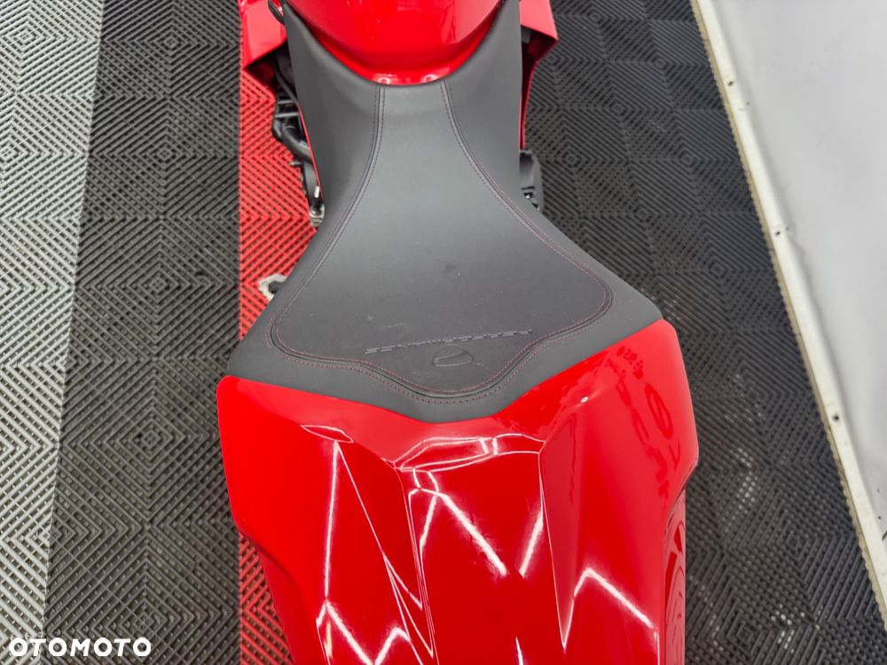 Ducati SuperSport - 26