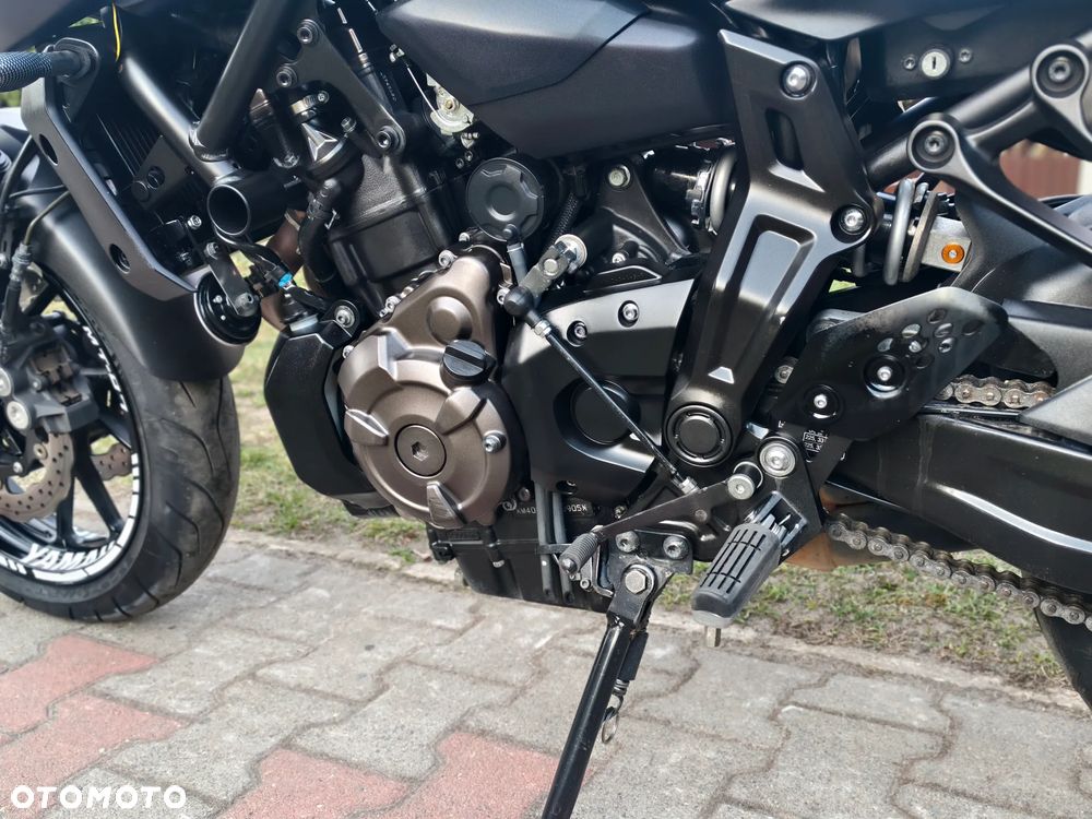 Yamaha MT - 32