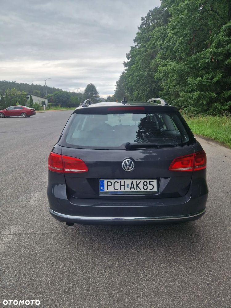 Volkswagen Passat 1.6 TDI Comfortline - 6