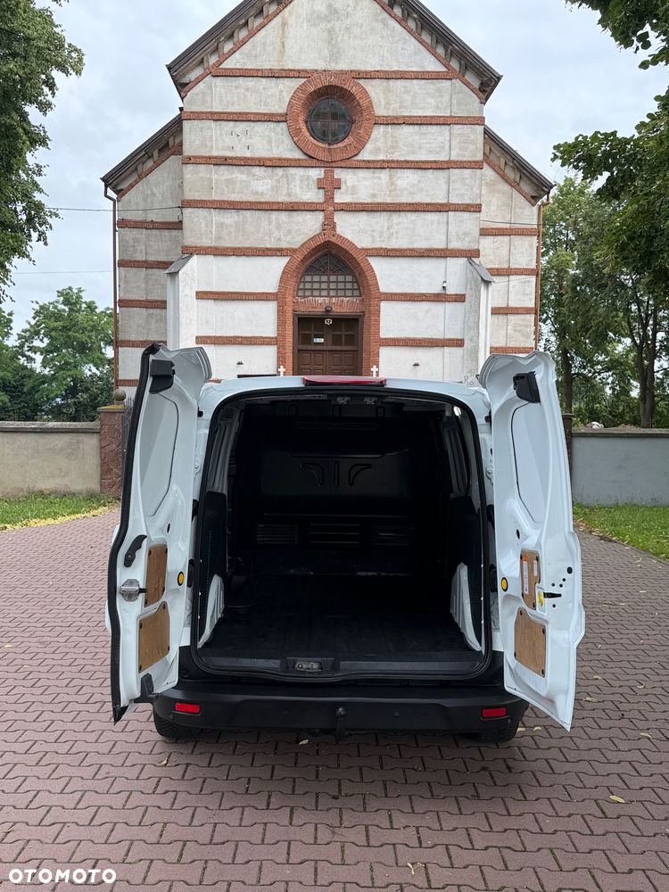 Ford Transit Connect - 14