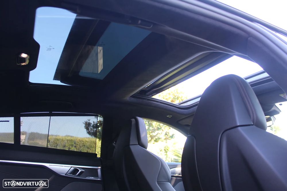 BMW 840 Gran Coupé d xDrive Pack M - 32