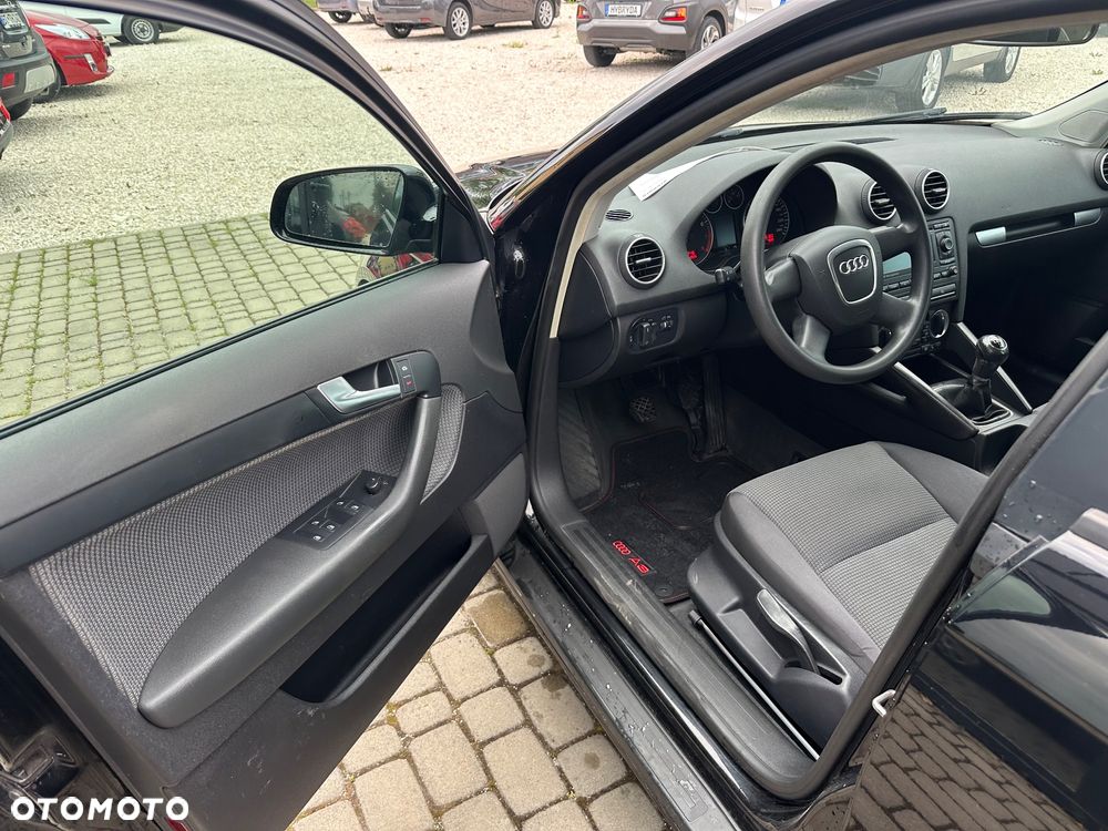 Audi A3 Sportback 1.6 Ambition - 7