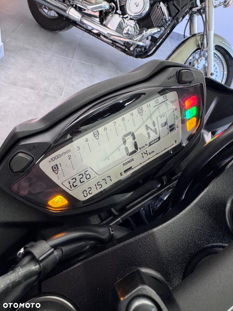 Suzuki GSX - 10