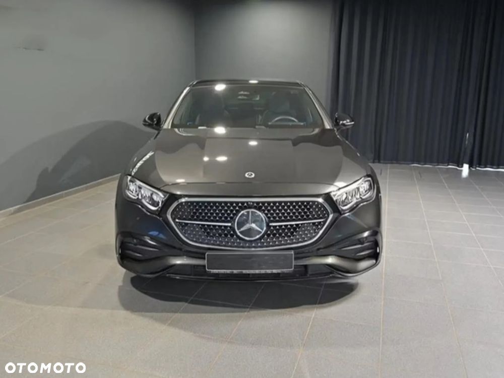 Mercedes-Benz Klasa E 220 d mHEV 4-Matic AMG 9G-Tronic - 5
