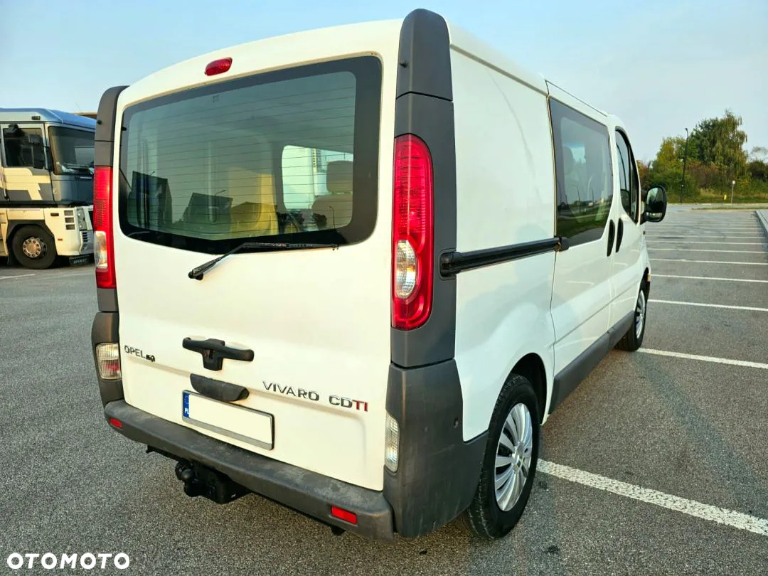 Opel Vivaro 2.5 CDTI L1H1 Tour - 9