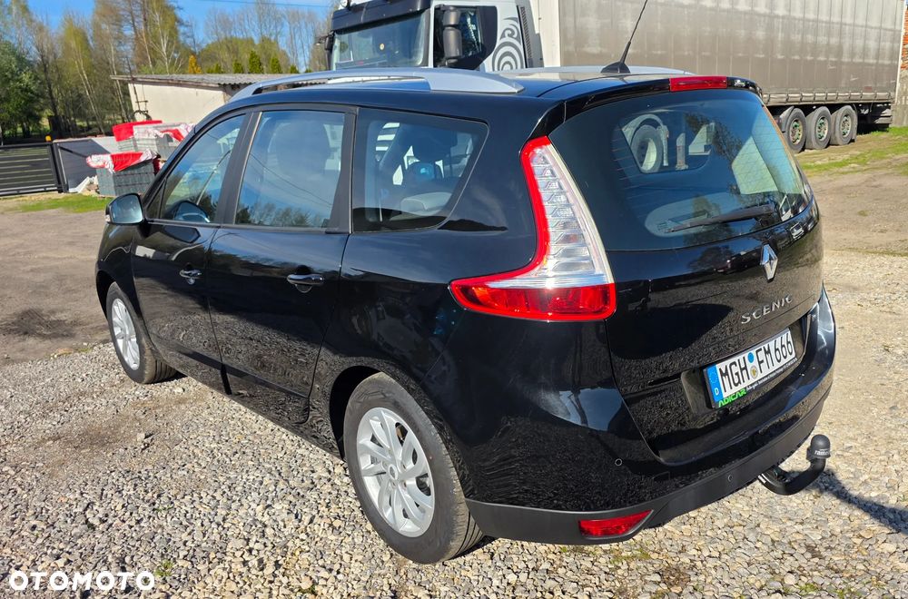 Renault Grand Scenic ENERGY TCe 115 Bose Edition - 10