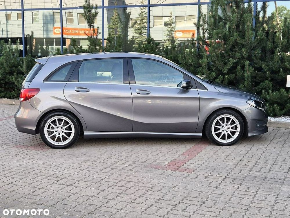 Mercedes-Benz Klasa B 180 Urban - 12