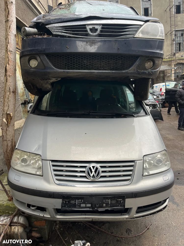 Dezmembrez VW Volkswagen Sharan 2003 gri argintiu TDI xenon - 3