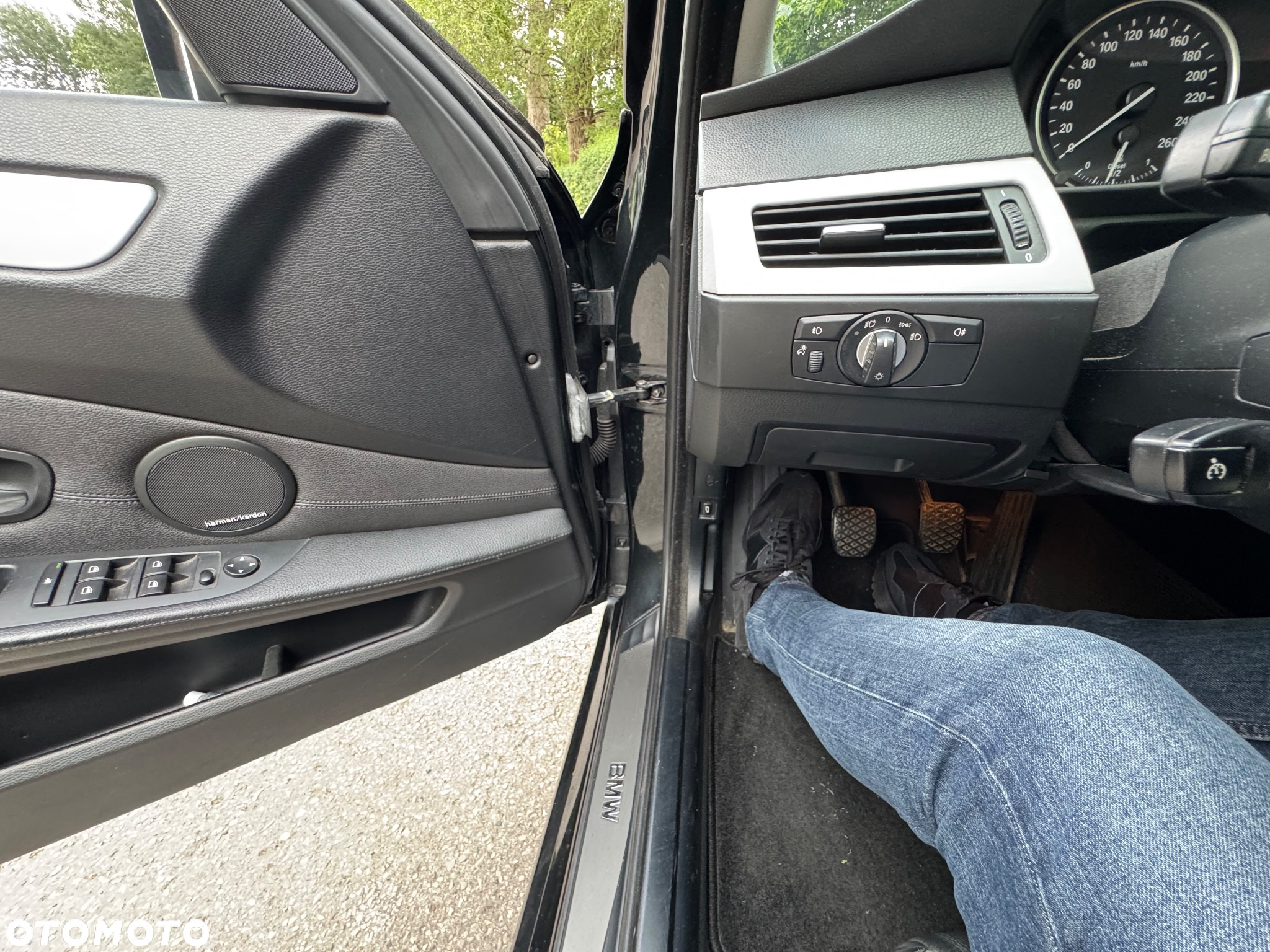 BMW Seria 5 520d Touring Edition Lifestyle - 15