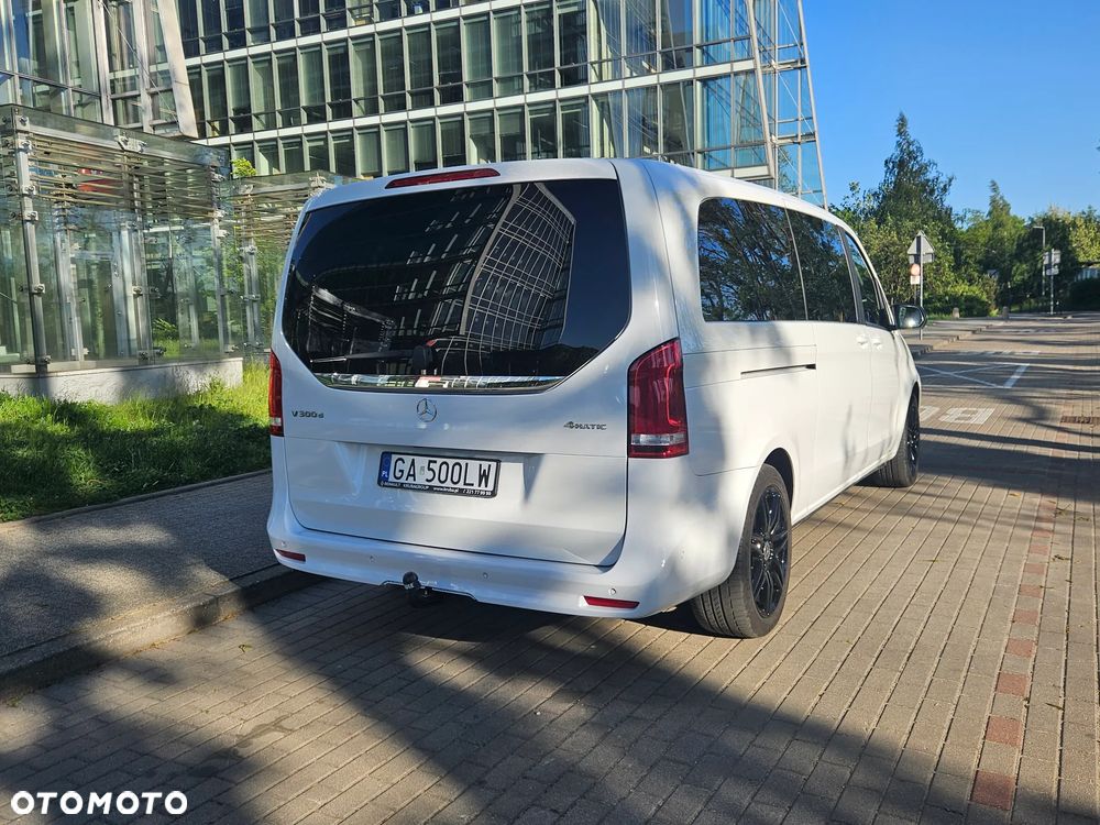 Mercedes-Benz Klasa V 300 d 4-Matic 9G-Tronic Exclusive (ekstra d³) - 6