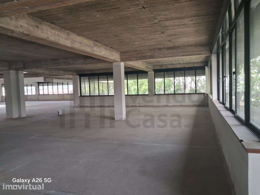 Edifício de escritórios para arrendamento em Braga - Grande imagem: 4/10