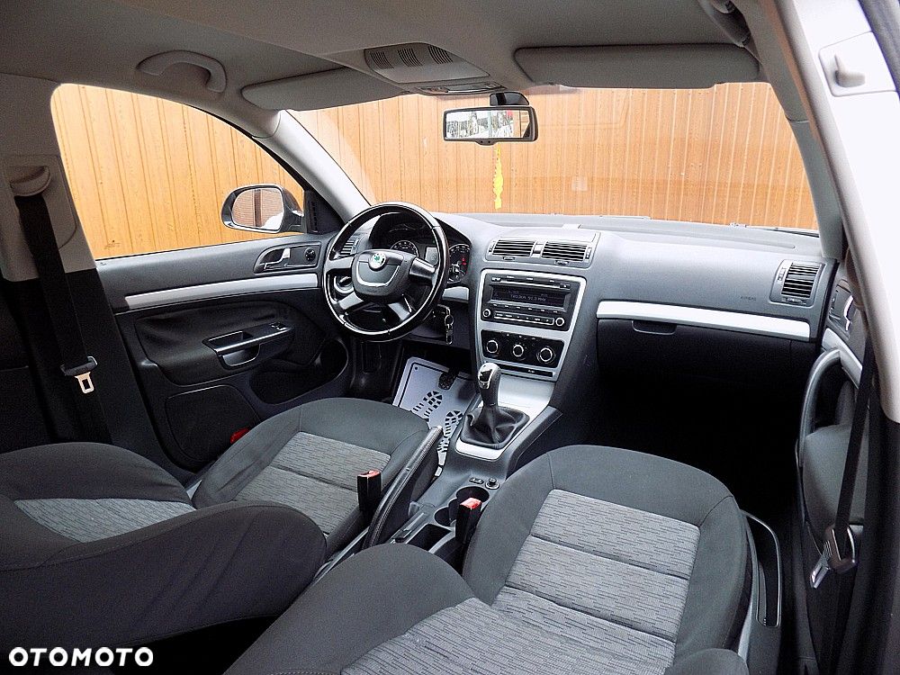 Skoda Octavia 1.6 TDI DPF Fun - 16