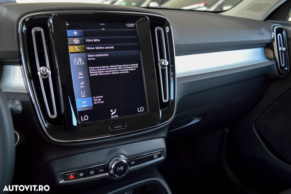 Volvo XC 40 T5 Recharge DKG Essential - 9