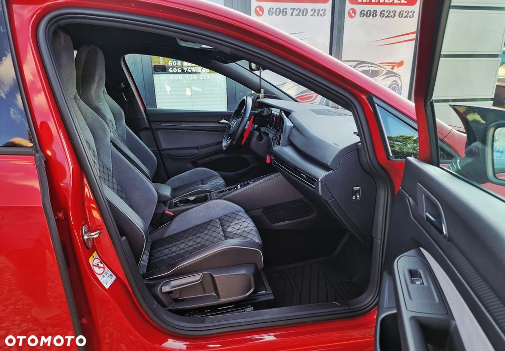 Volkswagen Golf 1.5 eTSI EVO R-Line DSG - 31