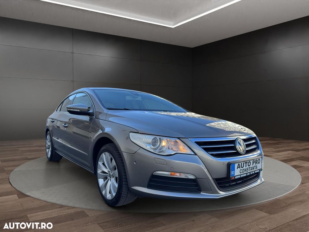 Volkswagen Passat CC - 2
