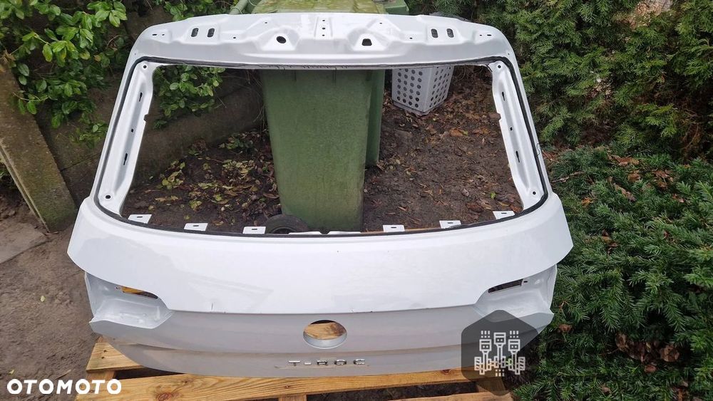 VW T-roc klapa bagażnika - 1