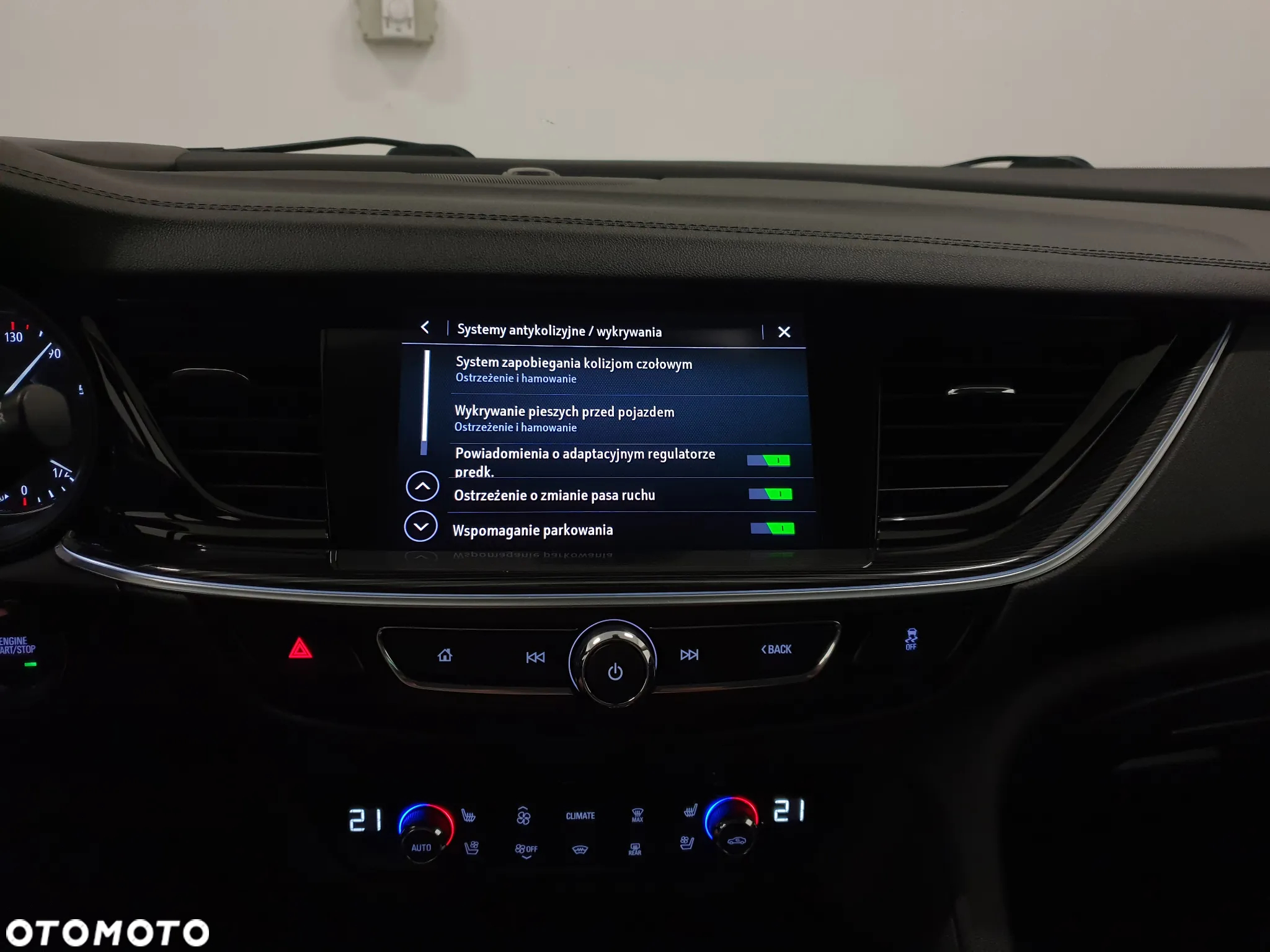Opel Insignia Sports Tourer 2.0 Diesel Automatik Innovation - 19