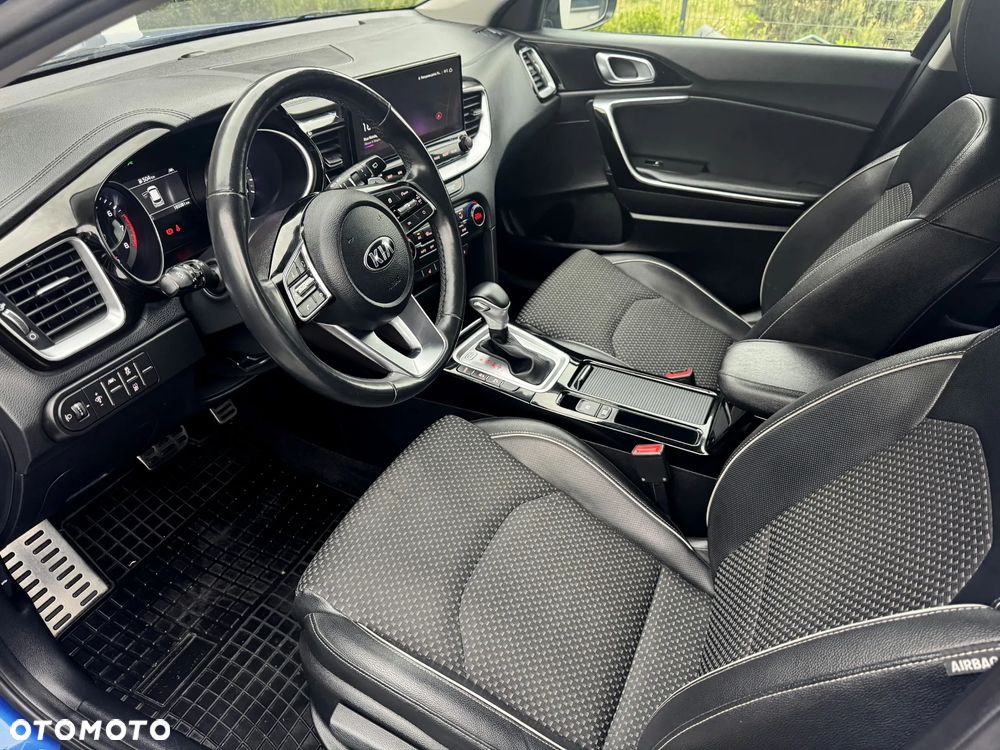 Kia Ceed 1.5 T-GDI MHEV L Business Line DCT - 6