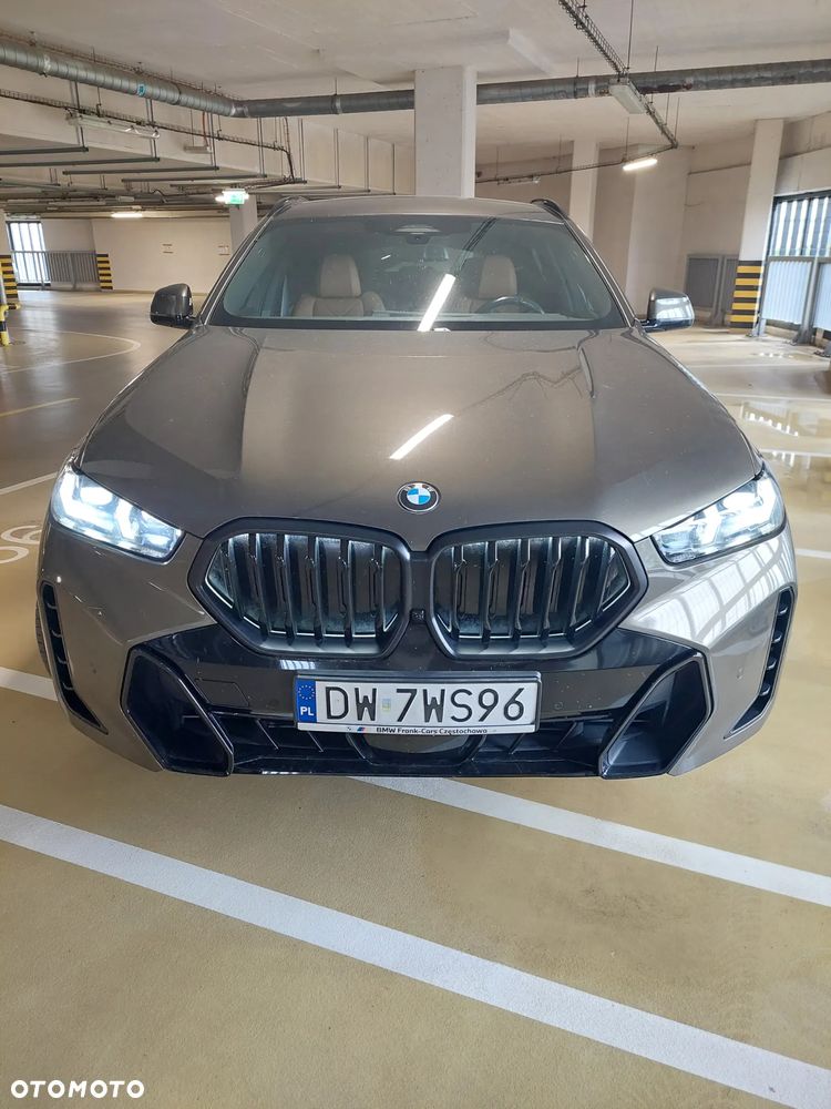 BMW X6 - 15