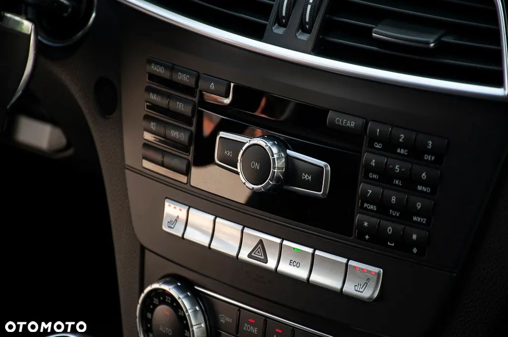 Mercedes-Benz Klasa C 180 BlueEFFICIENCY - 21