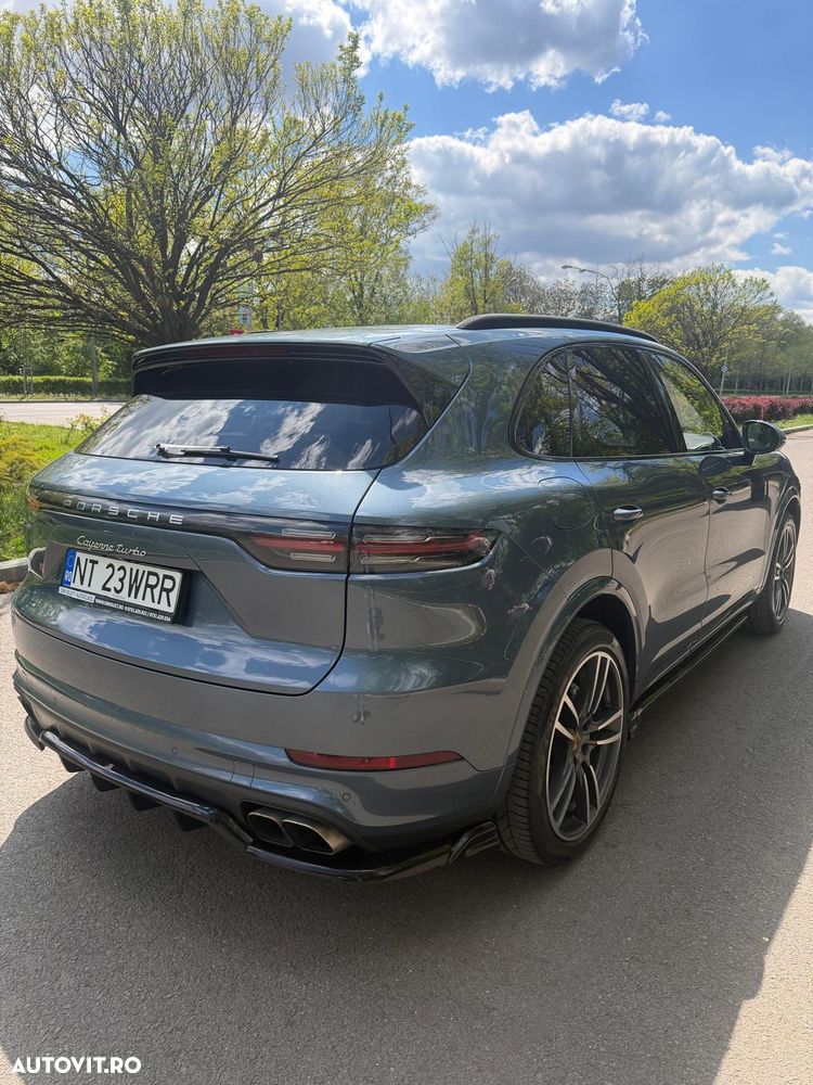 Porsche Cayenne Turbo Tiptronic S - 4