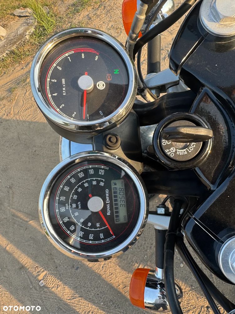 Royal Enfield Continental - 7
