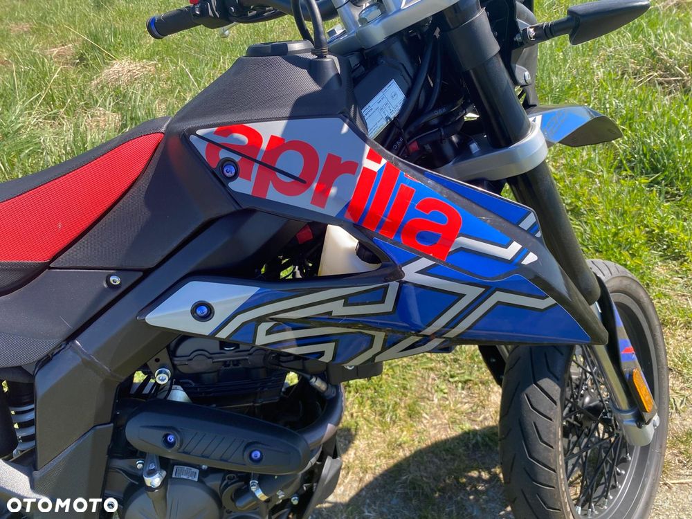 Aprilia SX - 10