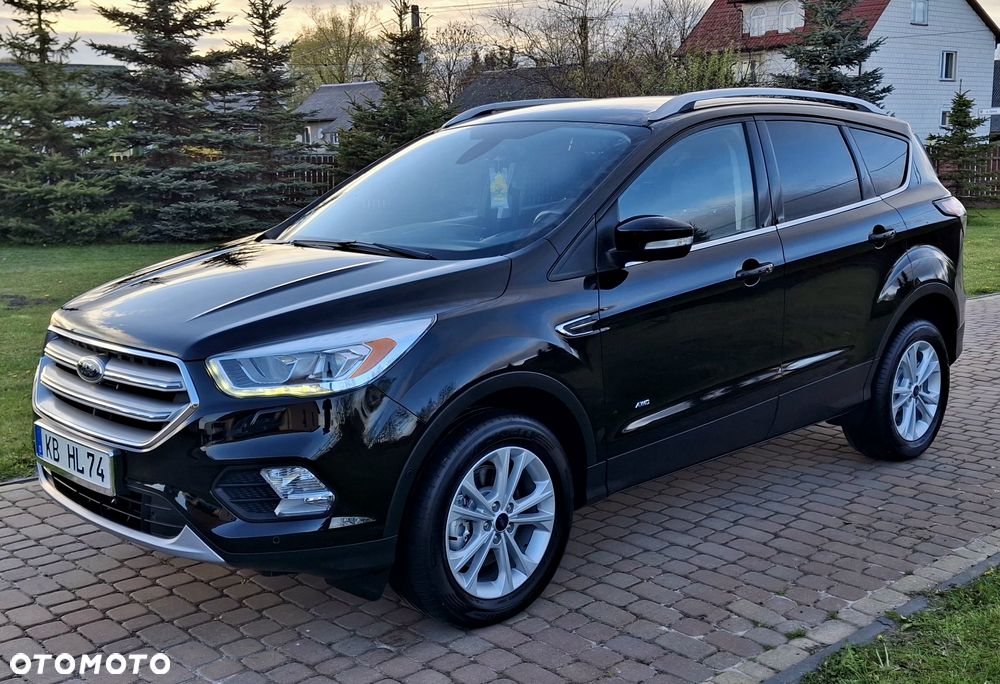 Ford Kuga 2.0 TDCi 2x4 Titanium - 3