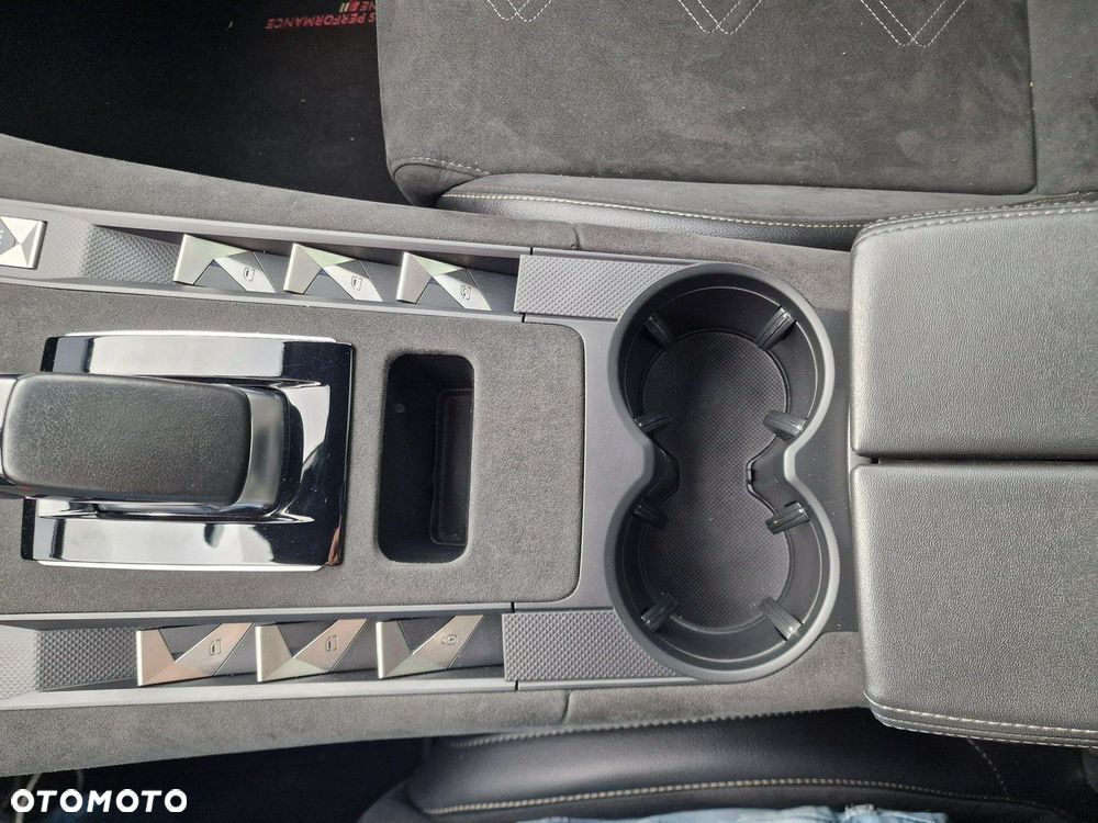 DS Automobiles DS 7 Crossback 1.6 E-Tense Performance Line - 35