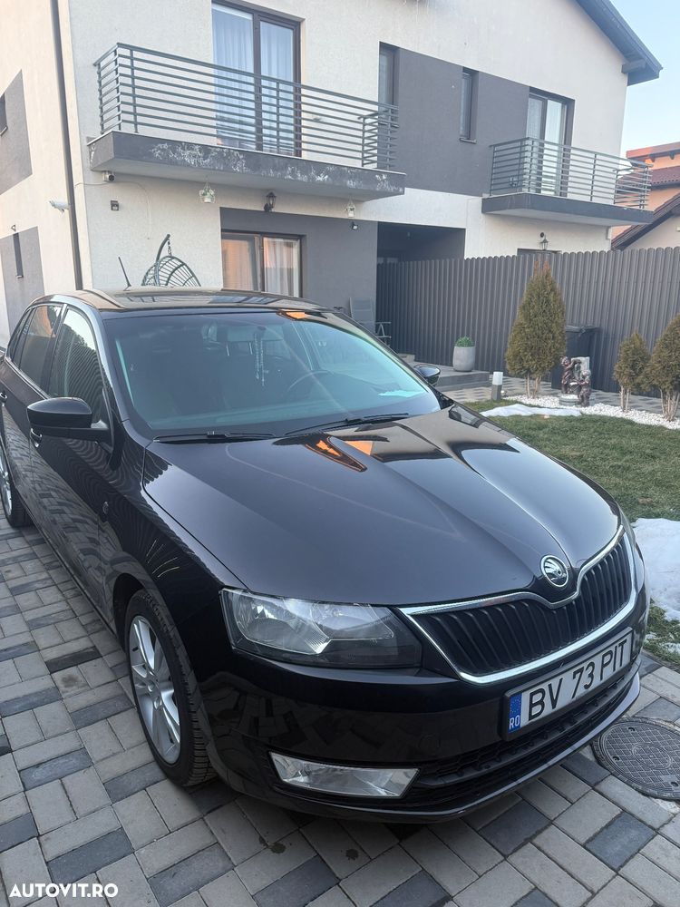 Skoda RAPID 1.6 TDI DSG Drive - 2