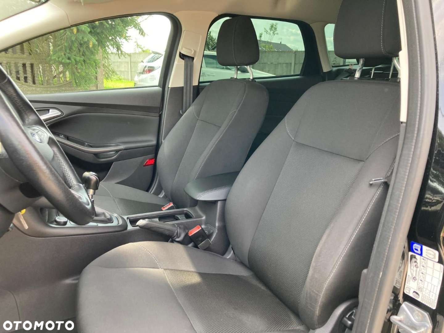 Ford Focus - 28