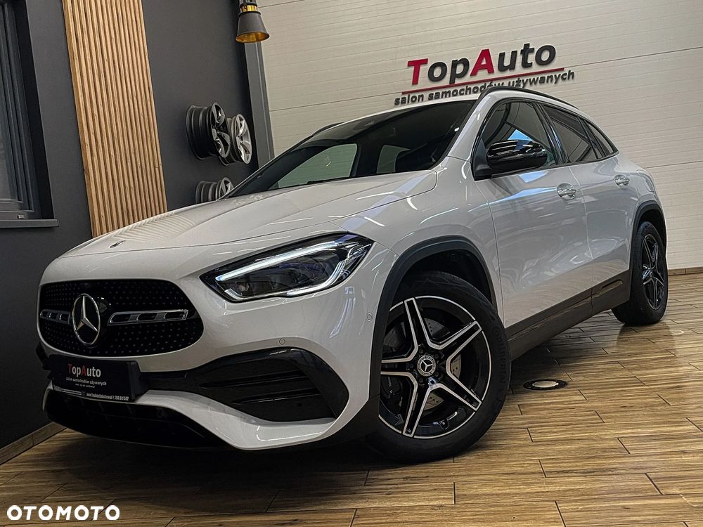 Mercedes-Benz GLA 250 AMG Line - 2