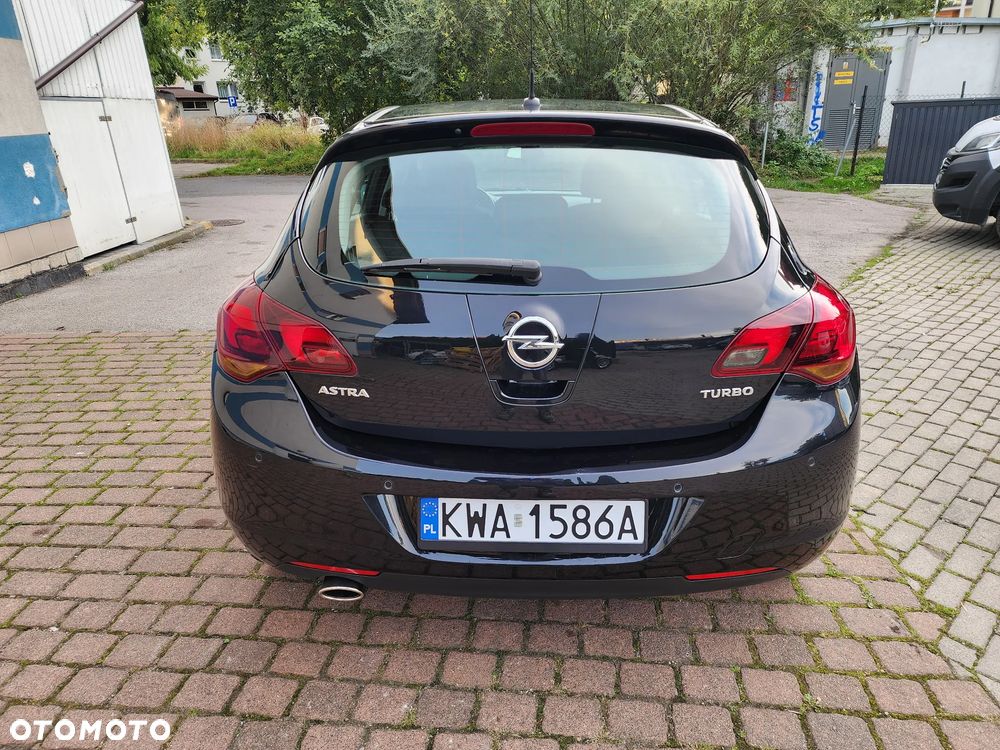 Opel Astra 1.4 Turbo Cosmo - 6