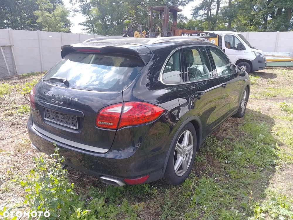 Porsche Cayenne Tiptronic S - 3