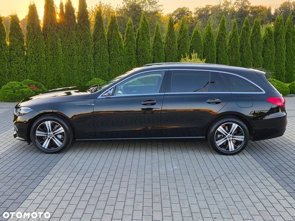 Mercedes-Benz Klasa C 300 de 9G-TRONIC Avantgarde - 4