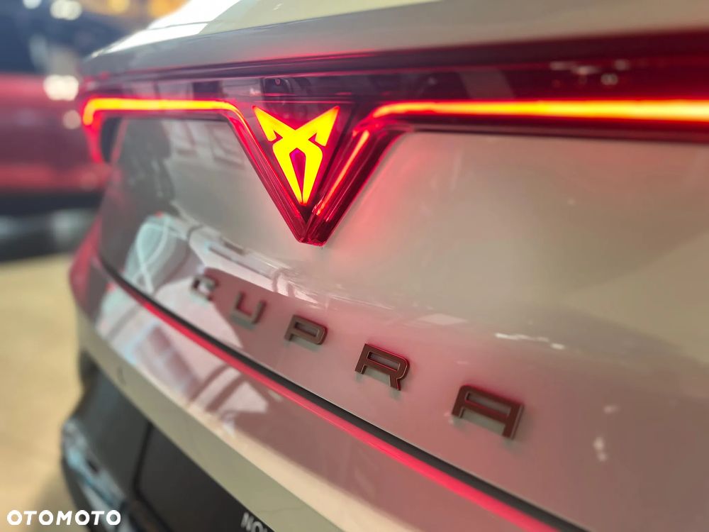 Cupra Leon 1.5 eTSI mHEV DSG - 37