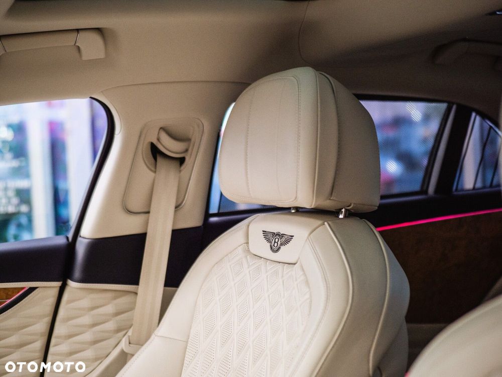 Bentley Flying Spur - 11