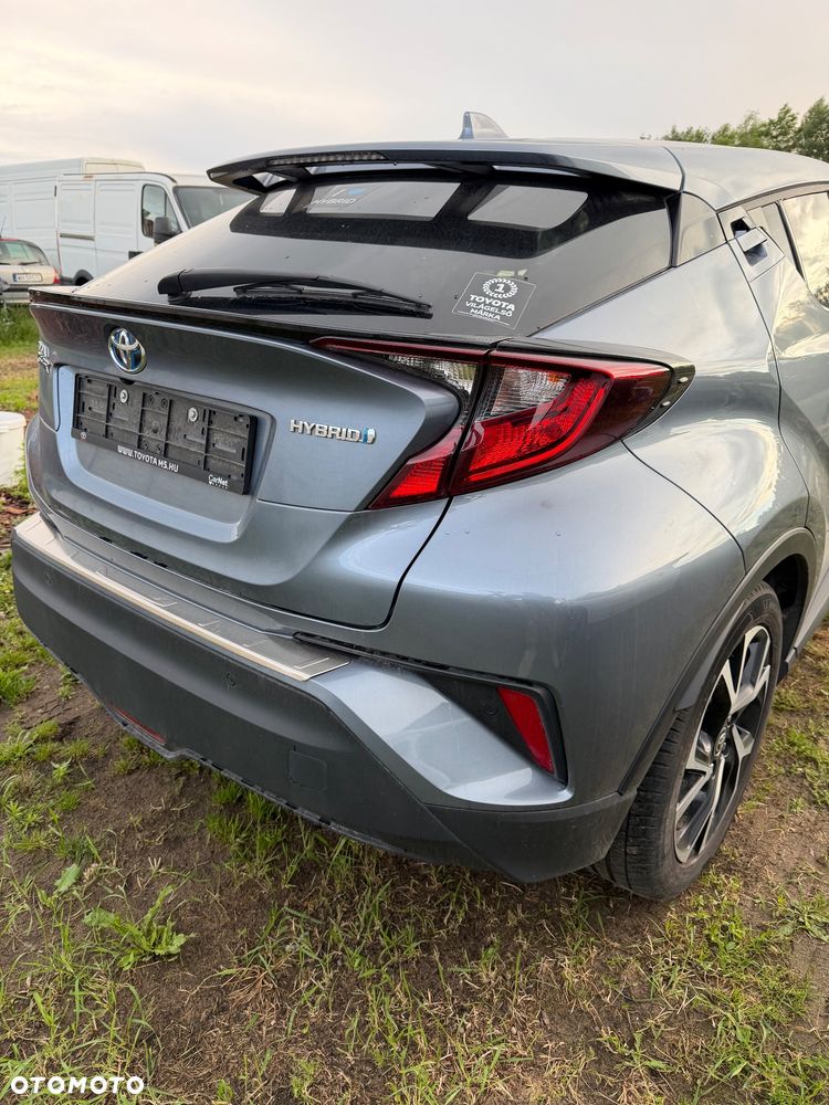 Toyota C-HR - 4