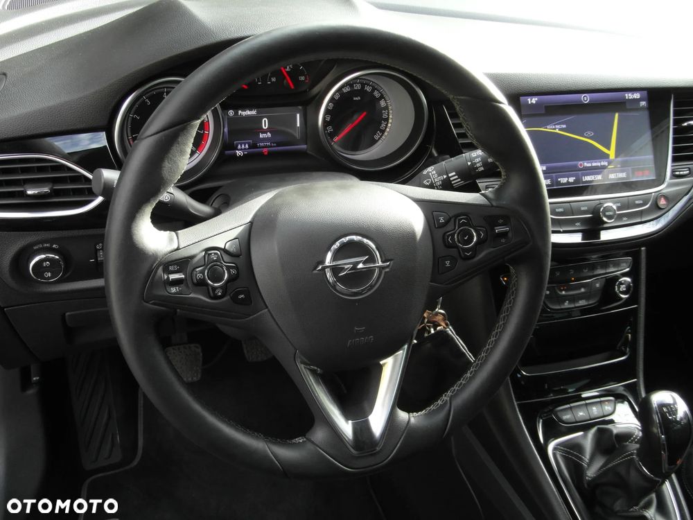 Opel Astra 1.4 T Dynamic - 23