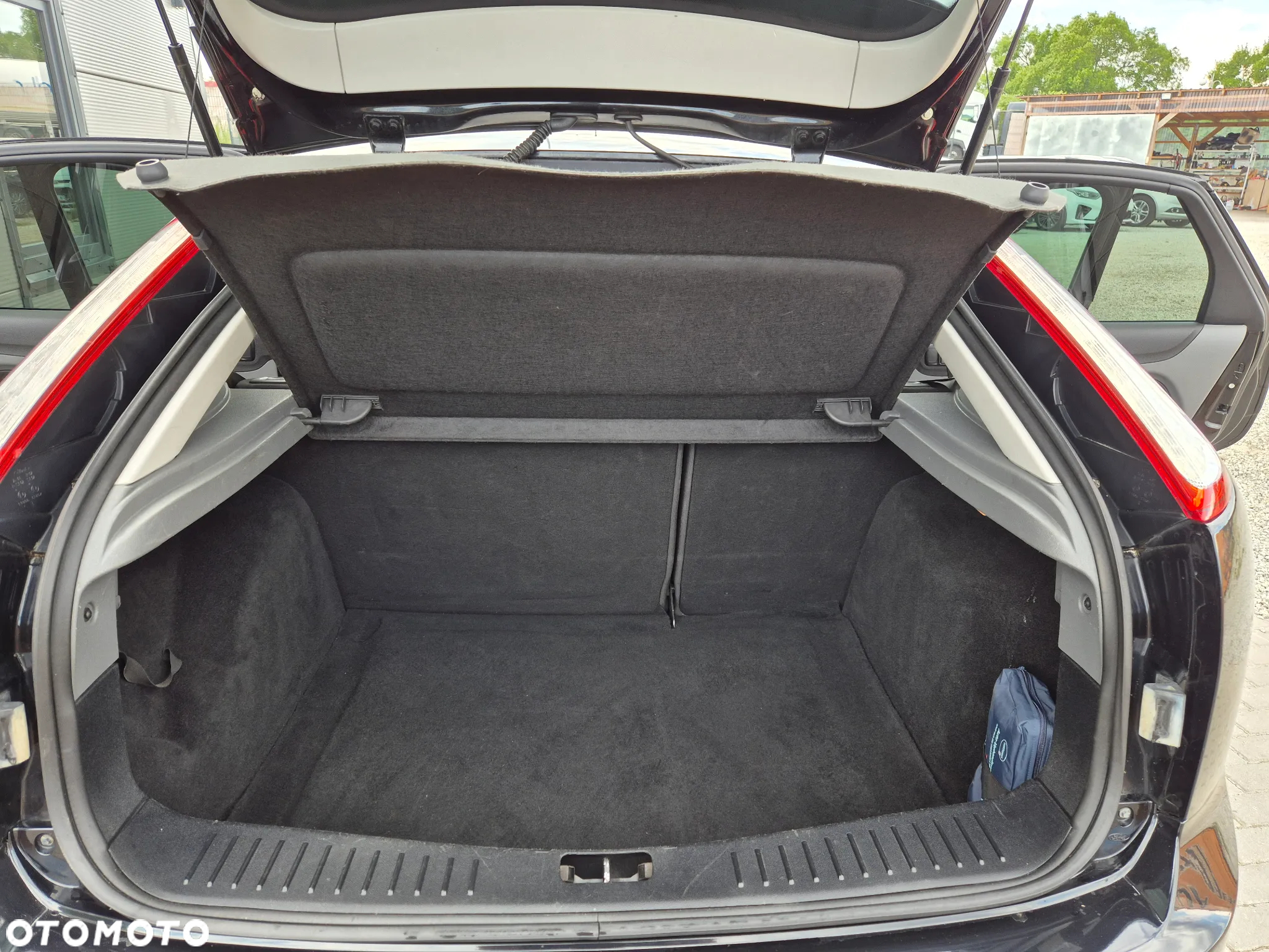 Ford Focus 1.6 16V Fun - 12